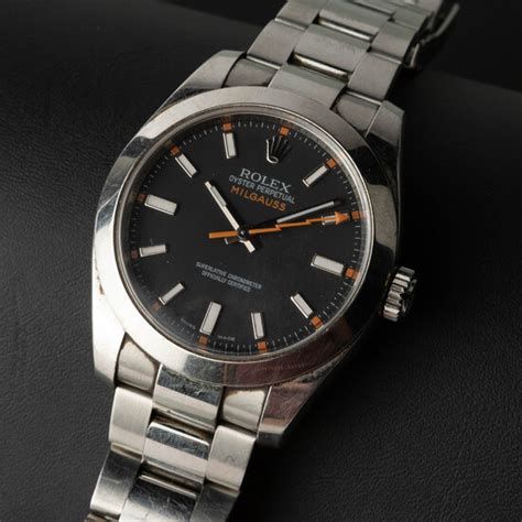 type b211 rolex oyster perpetual quartz horloge met leren band|Rolex Oyster quartz perpetual.